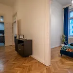 Budapest Riverfront Suite